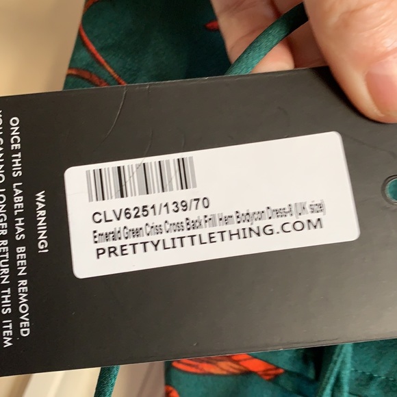 Floral flirty dress from Pretty Little Thing. Size 4. NWT - Picture 4 of 7